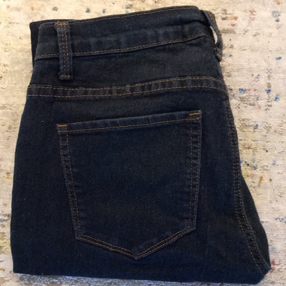 Forever 21 dark blue denim - 5 pocket - skinny jeans - Like new - Size 28 - $18 - Picture 6 of 6